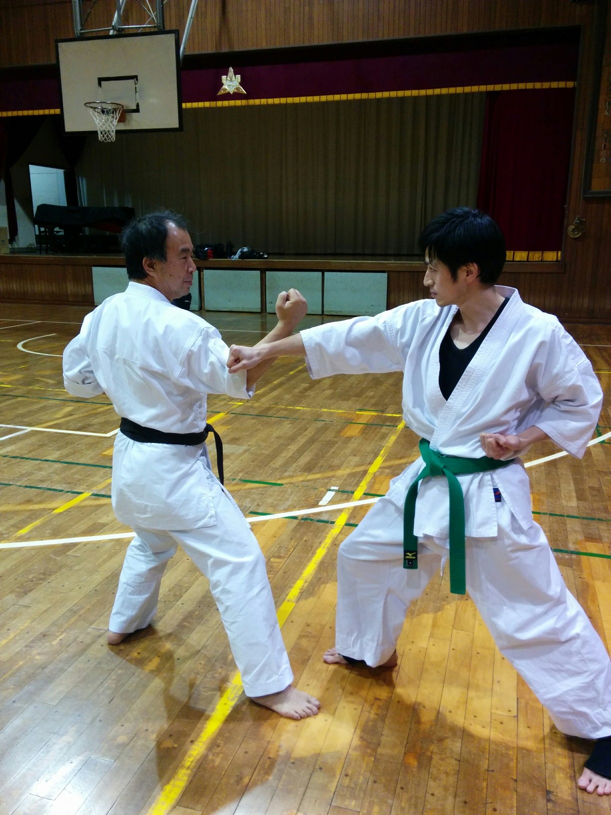 3/3 空手練習記録（突き受け・中段内受け）