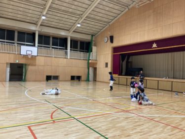 青は藍より出でて藍より青し！